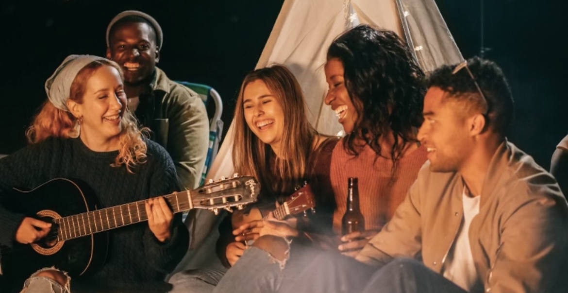 Why Music is the Best Way to Connect with Friends