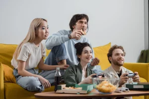 likeminded friends hanging out making friends socializing couch interests